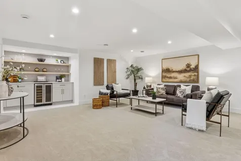 5705 Dupont Avenue S Minneapolis MN 55419