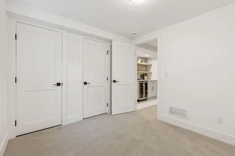 5705 Dupont Avenue S Minneapolis MN 55419