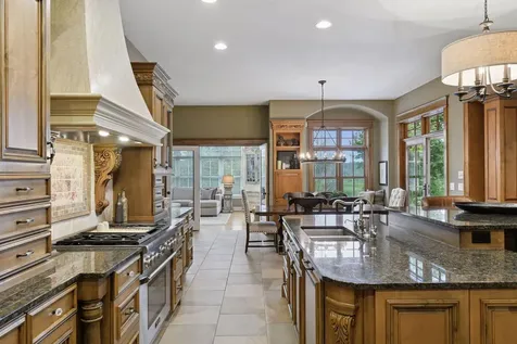 440 Stubbs Bay Road Orono MN 55356