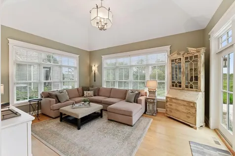 440 Stubbs Bay Road Orono MN 55356