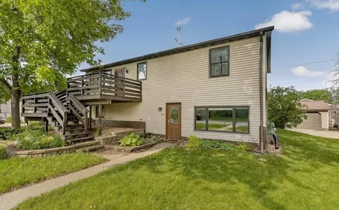 105 6th Avenue NW Dodge Center MN 55927