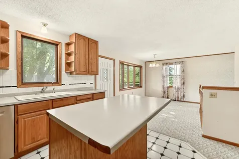 105 6th Avenue NW Dodge Center MN 55927