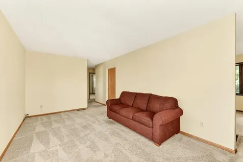 105 6th Avenue NW Dodge Center MN 55927