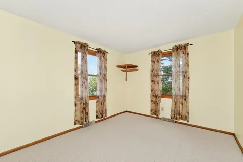 105 6th Avenue NW Dodge Center MN 55927