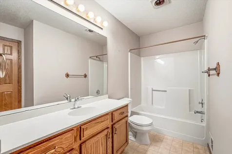 7629 74th Street S Cottage Grove MN 55016