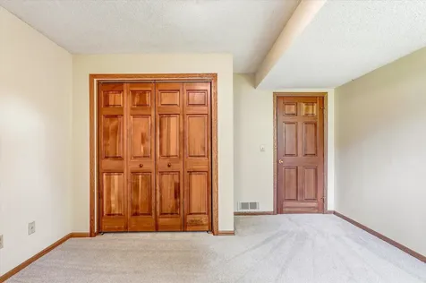7629 74th Street S Cottage Grove MN 55016