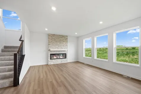 911 Milborne Lane NW Rochester MN 55901