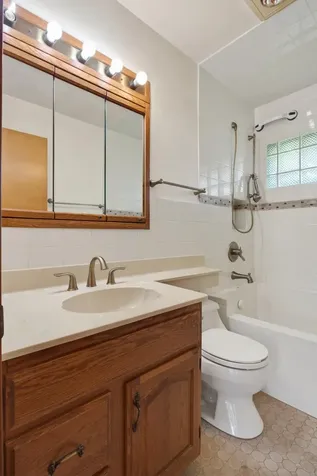 1502 Sherren Avenue E Maplewood MN 55109