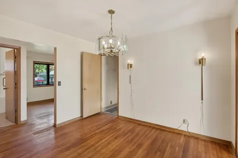 1502 Sherren Avenue E Maplewood MN 55109