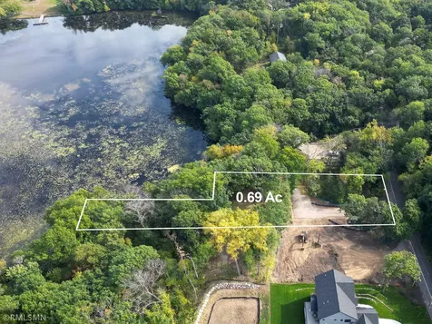 223 Old Wildwood Road Mahtomedi MN 55115