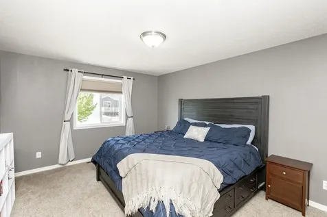 933 Westport Parkway West Fargo ND 58078