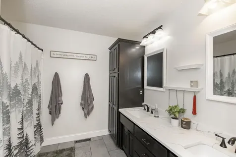 933 Westport Parkway West Fargo ND 58078