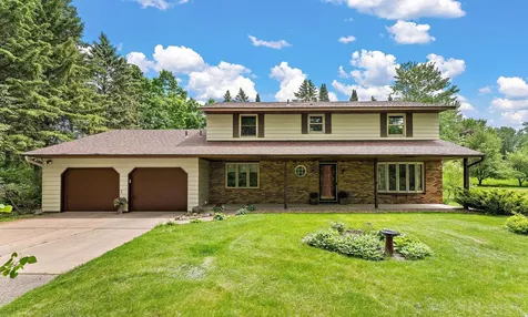 8290 Angus Avenue Inver Grove Heights MN 55077