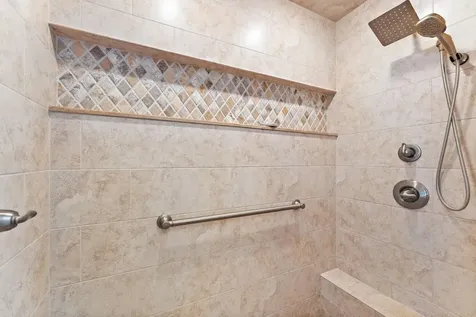 8290 Angus Avenue Inver Grove Heights MN 55077