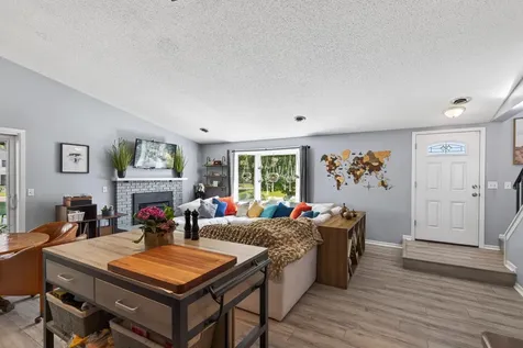 3608 Gershwin Lane N Oakdale MN 55128