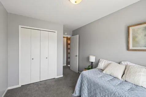 3608 Gershwin Lane N Oakdale MN 55128