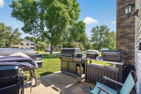 3608 Gershwin Lane N Oakdale MN 55128