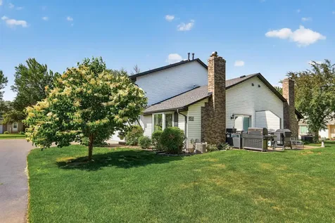 3608 Gershwin Lane N Oakdale MN 55128