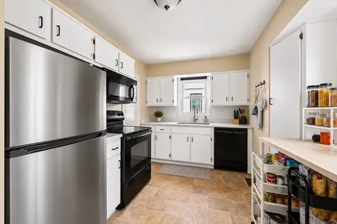 2111 Fremont Avenue E Saint Paul MN 55119