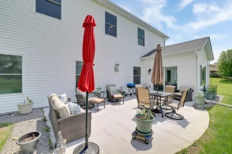9867 Kahler Avenue NE Monticello MN 55362