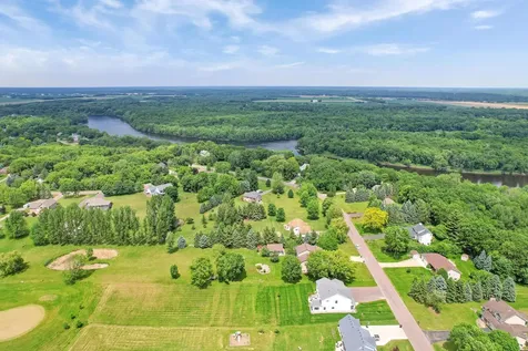 9867 Kahler Avenue NE Monticello MN 55362
