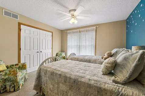 5750 Village Trail Mound MN 55364