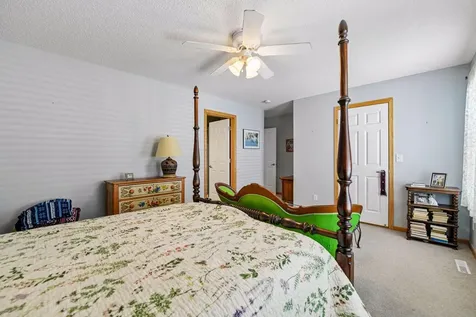 5750 Village Trail Mound MN 55364