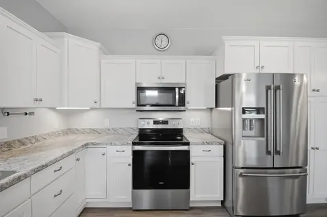 1562 Eagle Ridge Street NE Owatonna MN 55060