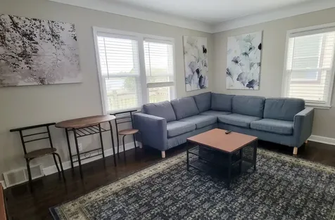 1844 E Shore Drive Maplewood MN 55109