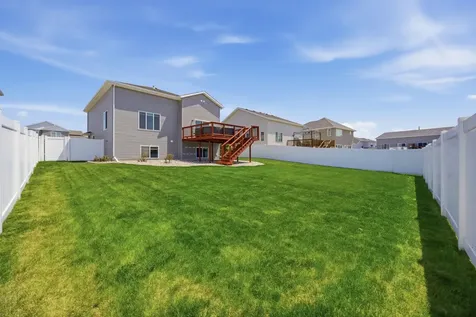3122 5th Street E West Fargo ND 58078