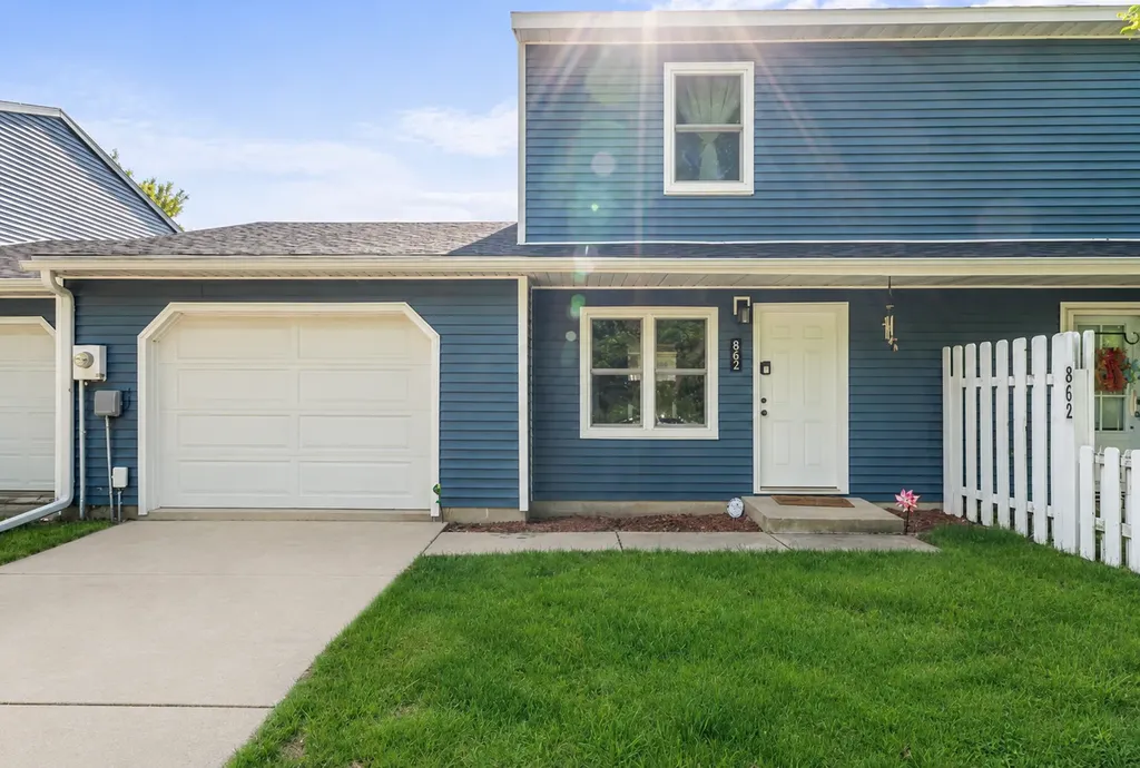 862 W Village Circle SE Rochester MN 55904