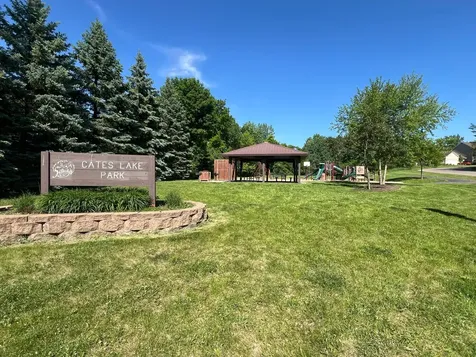 8551 Summit Oaks Bay Savage MN 55378