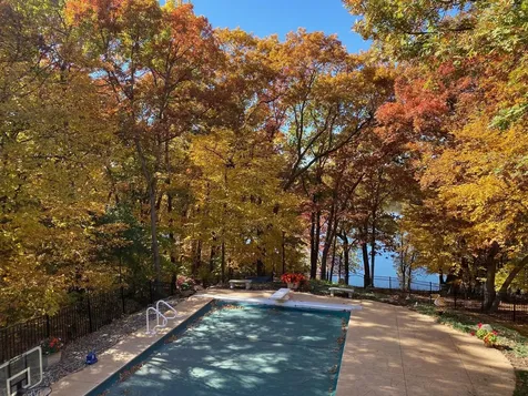 8551 Summit Oaks Bay Savage MN 55378