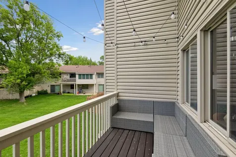 7004 Quail Circle W Brooklyn Center MN 55429