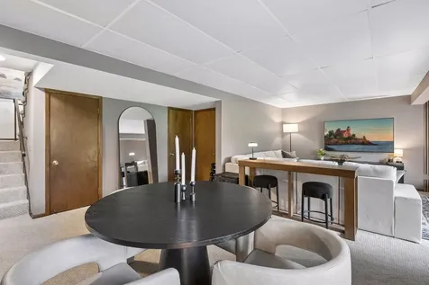 7004 Quail Circle W Brooklyn Center MN 55429