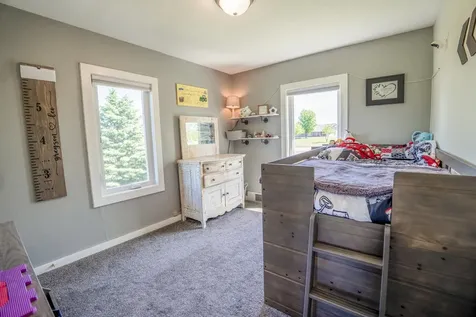 13010 212th Avenue NE New London MN 56273