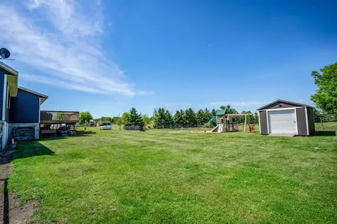 13010 212th Avenue NE New London MN 56273