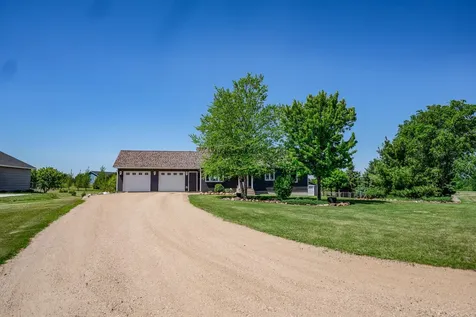 13010 212th Avenue NE New London MN 56273