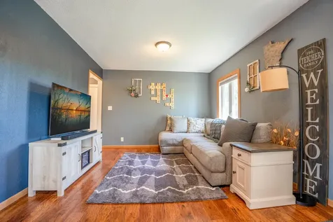 13010 212th Avenue NE New London MN 56273