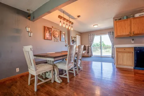 13010 212th Avenue NE New London MN 56273