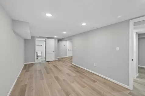 31 Demont Avenue E Little Canada MN 55117