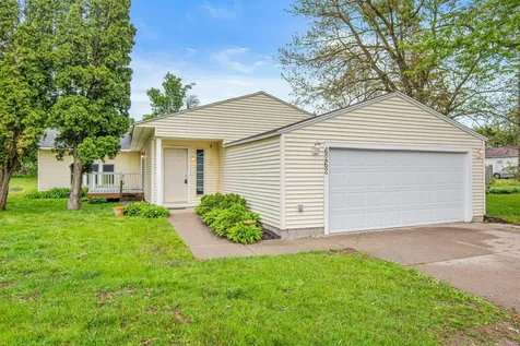 6262 7th Street N Oakdale MN 55128