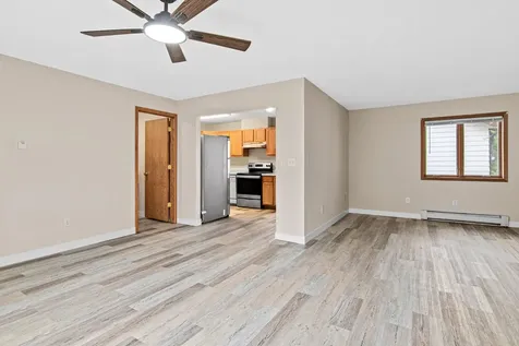 6262 7th Street N Oakdale MN 55128