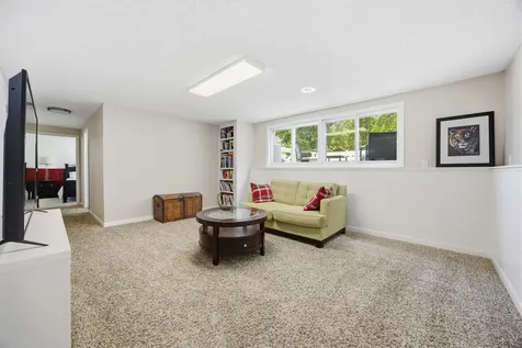 630 Appletree Lane Moorhead MN 56560