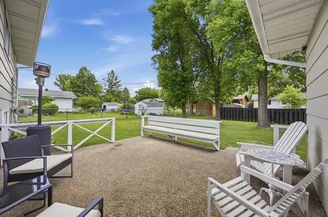 630 Appletree Lane Moorhead MN 56560