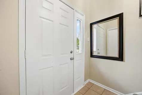 630 Appletree Lane Moorhead MN 56560