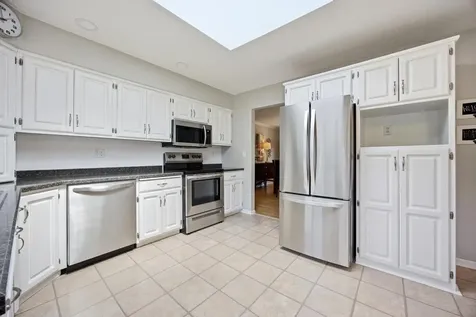 630 Appletree Lane Moorhead MN 56560