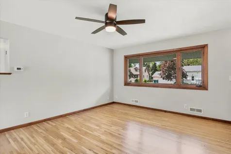 320 113th Avenue NE Blaine MN 55434