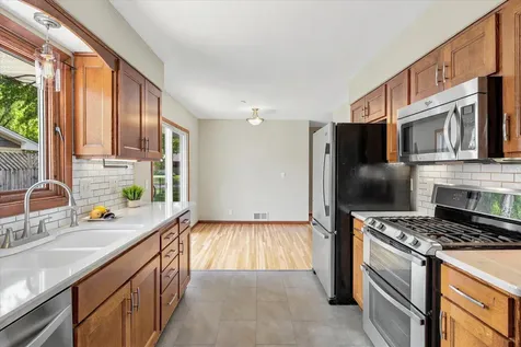320 113th Avenue NE Blaine MN 55434