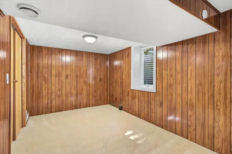 320 113th Avenue NE Blaine MN 55434